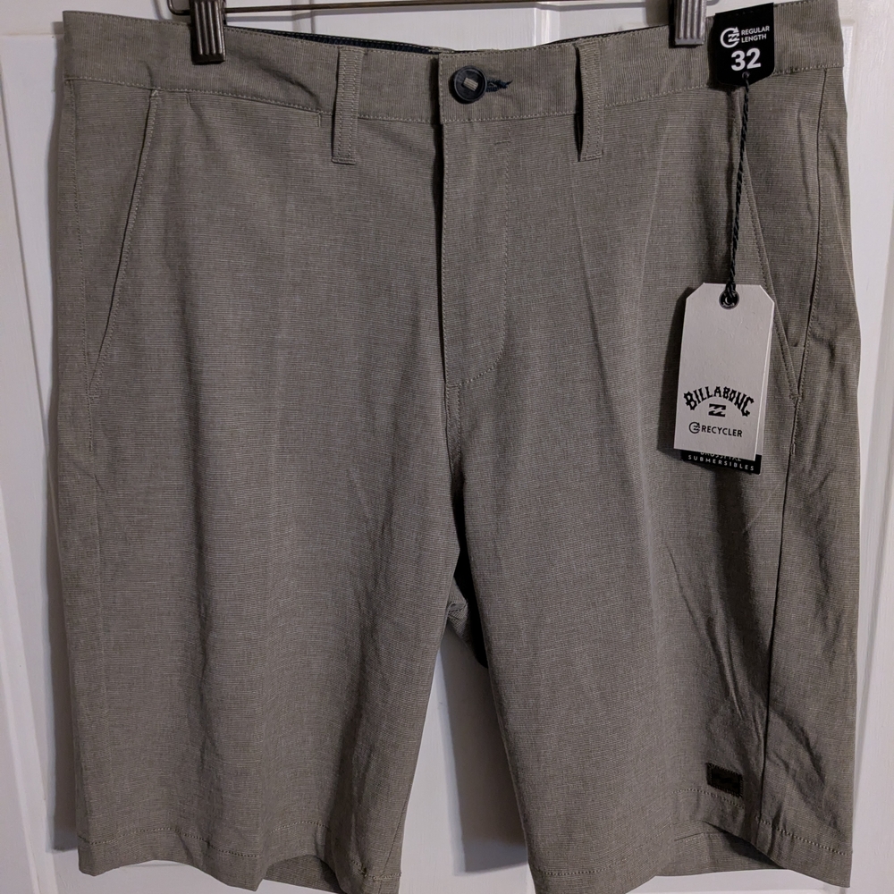 Billabong Men's Hybrid Shorts in Gray